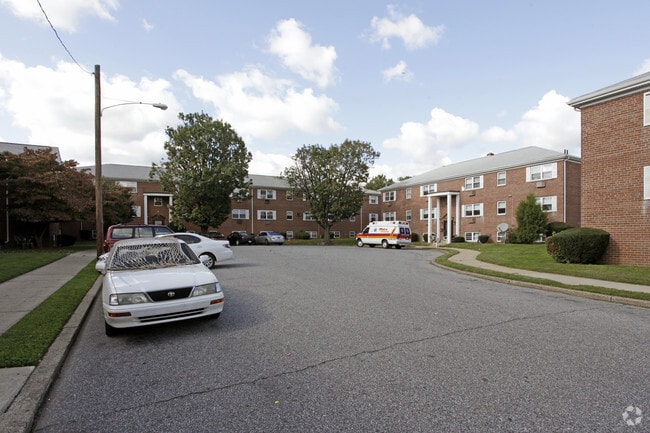 Beyerwood Apartments - Beyerwood Apartments