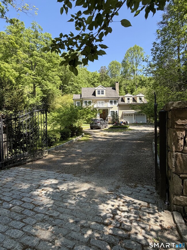Photo - 26 Olmstead Rd