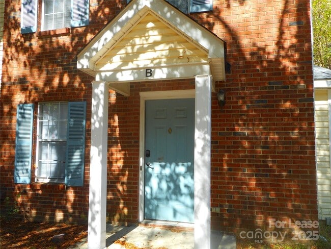 Photo - 6622 Bevington Ridge Rd