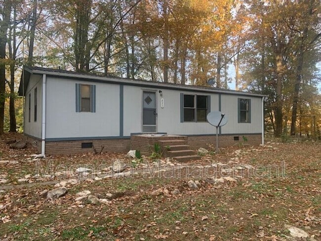 Building Photo - 623 Dr Parrott Rd