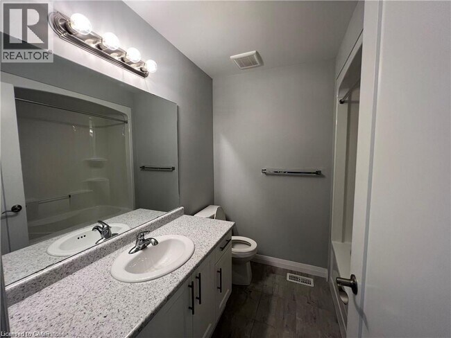 Photo - 18 Aqua Ln