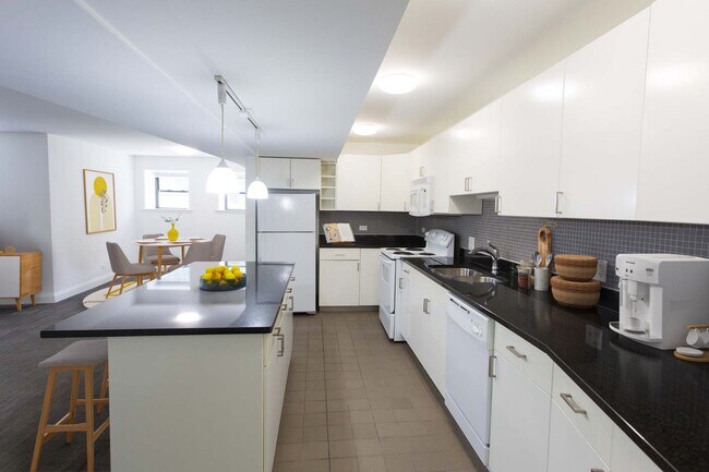 Photo - 5229 S. Drexel Avenue