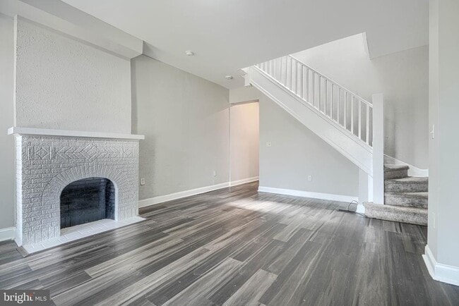 Photo - 2917 Clifton Ave