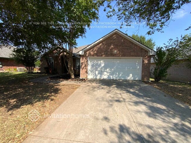 Building Photo - 2800 Lakeside Dr Rental