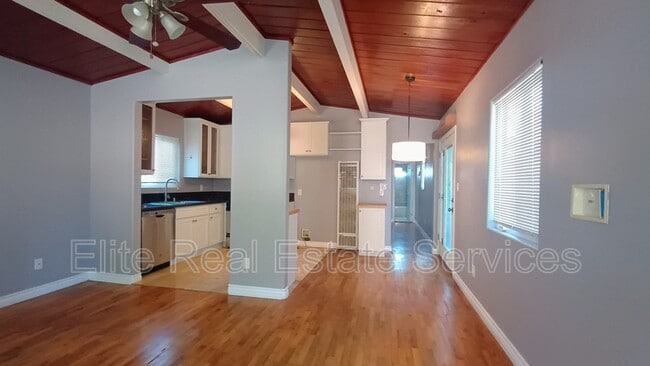 Photo - 5138 Savannah St