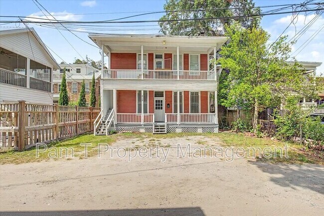Photo - 512 E Waldburg Ln