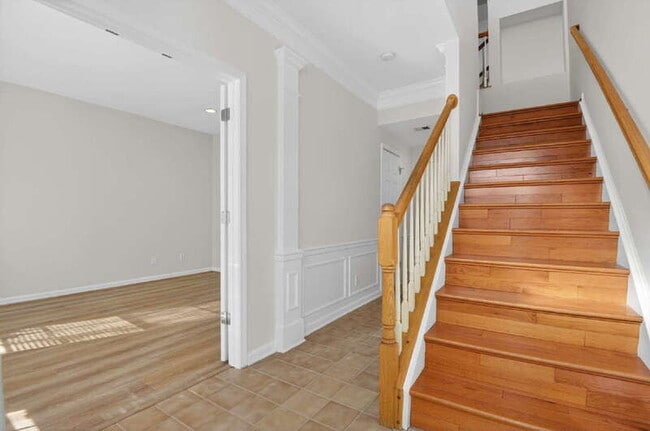 Photo - 5023 Village Fountain Pl