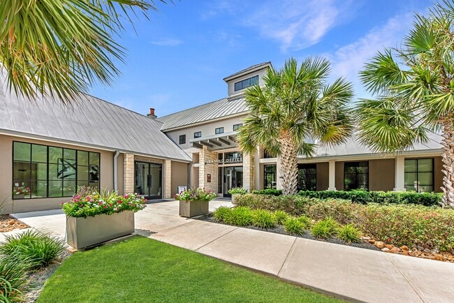 Monterey Ranch Leasing Office