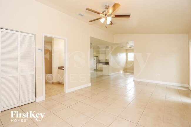 Photo - 4970 NW 12th St