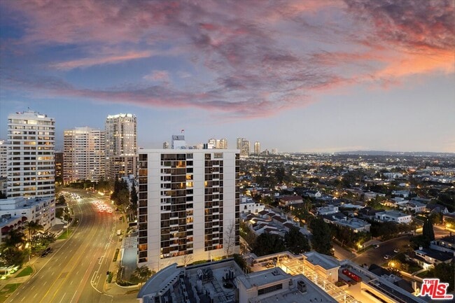 Building Photo - 10724 Wilshire Blvd Unit 1503 Rental