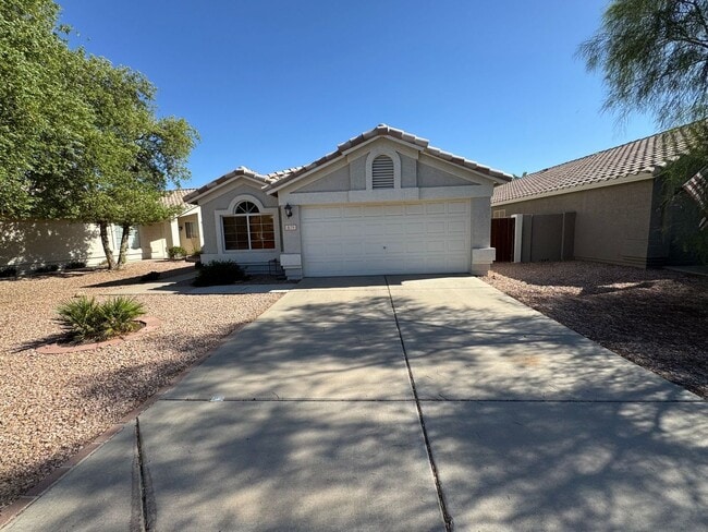 Building Photo - 3 Bedroom - 2 Bath - 1515 Sq. Ft. - in Gil... Rental