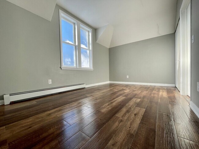 Photo - 349 6th Ave S Unit # 3