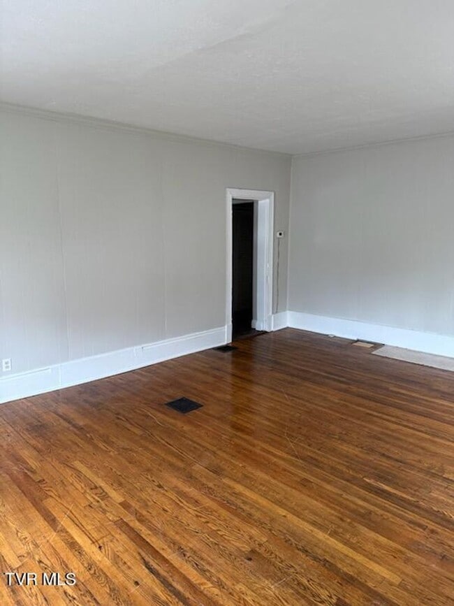 Photo - 4 Bedroom 2 Bath in Bristol, TN