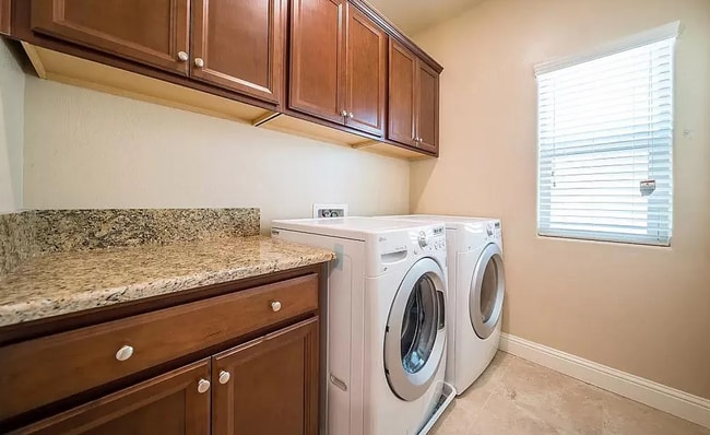 Photo - Loaded with Space and Amenities!