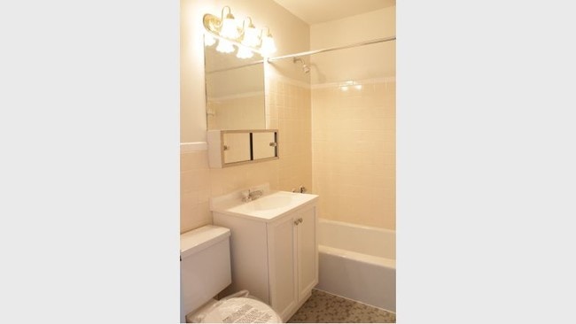 Photo - Victoria Towers