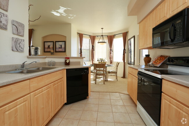 Photo - Summerlin Villas Apartments