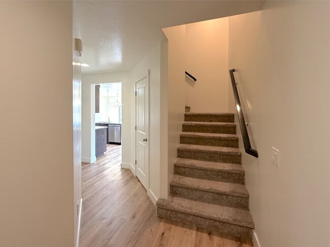 Photo - 4 Bed, 2.5 Bath Home with 2 Car Garage