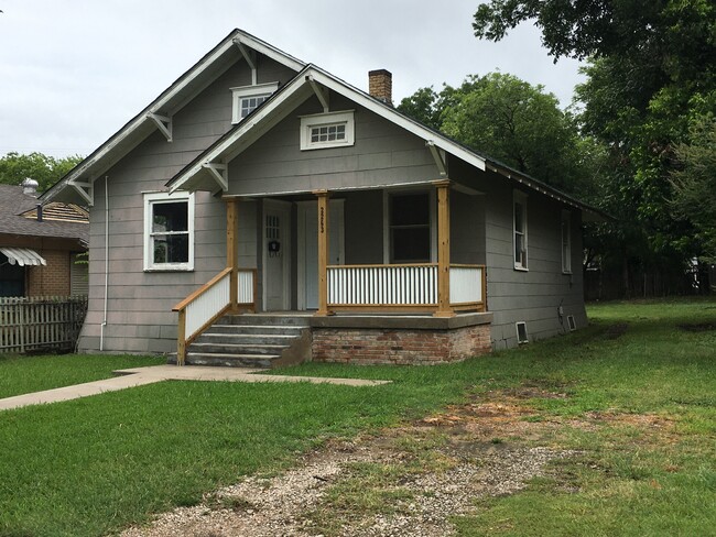 From Street looking NE - 2263 S Henderson St House