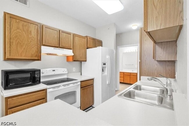 Photo - 7940 Preserve Cir Unit 916