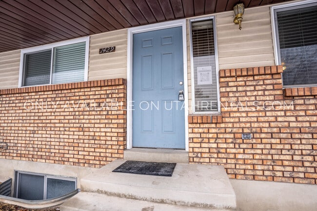 Photo - 1429 N 800 W