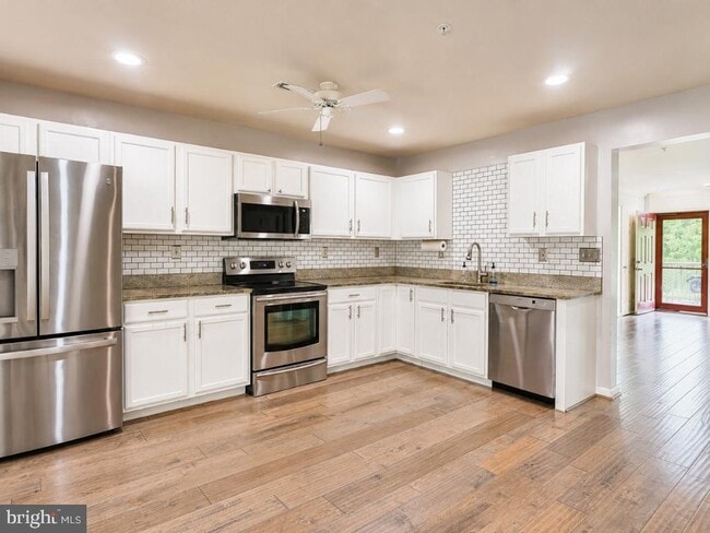 Photo - 22089 St Inigoes Ct