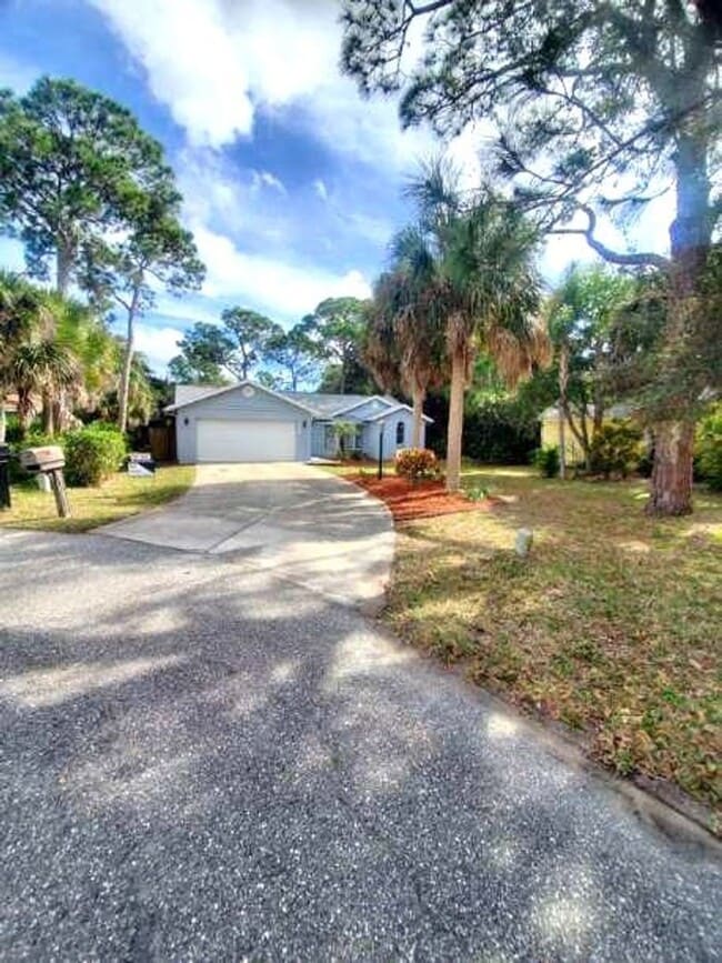 Nokomis, FL 3BR/2BA/2CG SFH in Laurel Pines - Nokomis, FL 3BR/2BA/2CG SFH in Laurel Pines Casa