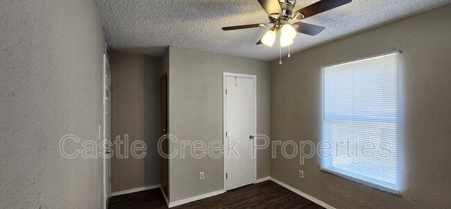 Photo - 2508 SE 12th St