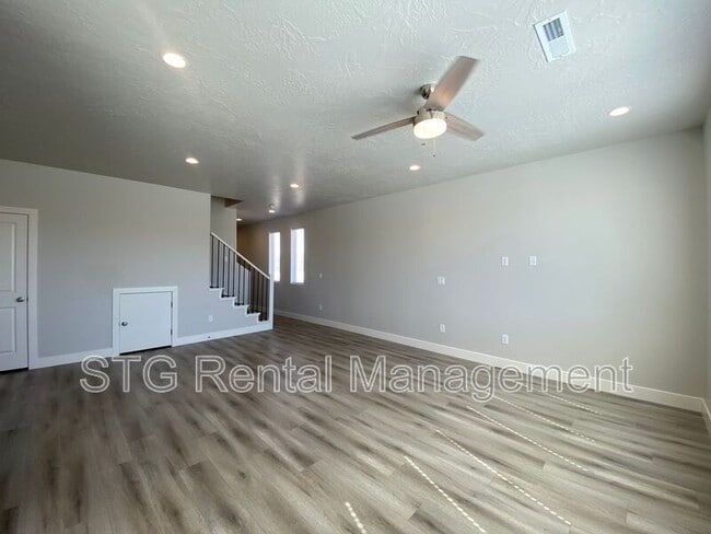 Photo - 1113 S 4380 W