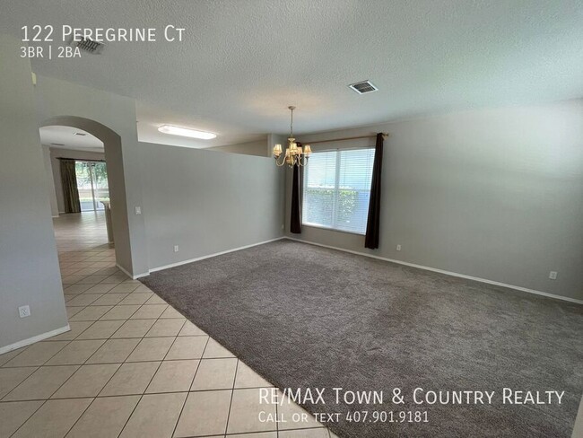 Photo - 122 Peregrine Ct