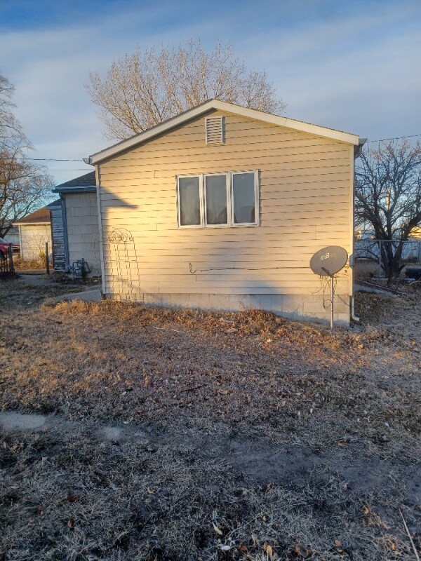 Photo - 539.5 S 1st St