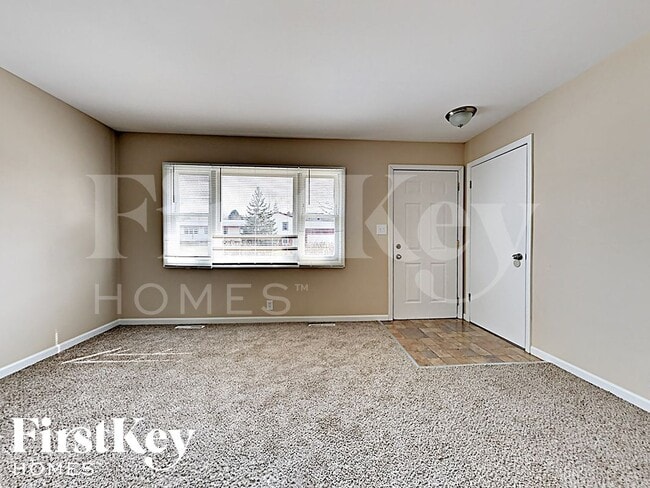 Photo - 8920 Woody Trail