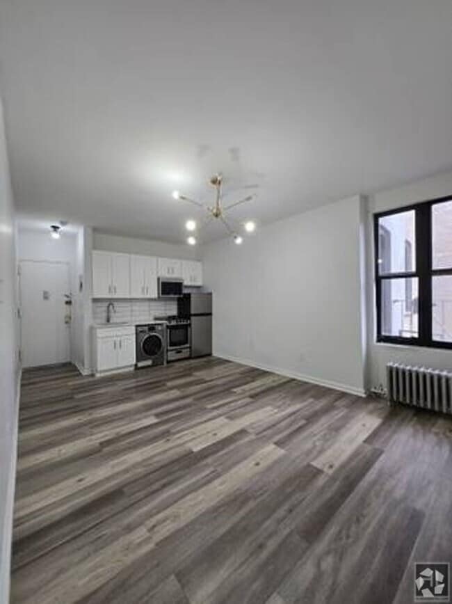 Building Photo - East 35th Street Rental