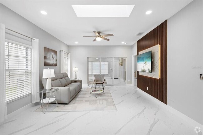 Building Photo - 5730 Parkview Lake Dr Rental