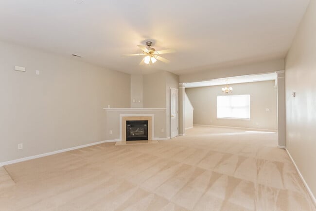 Photo - 4716 Potters Glen Rd