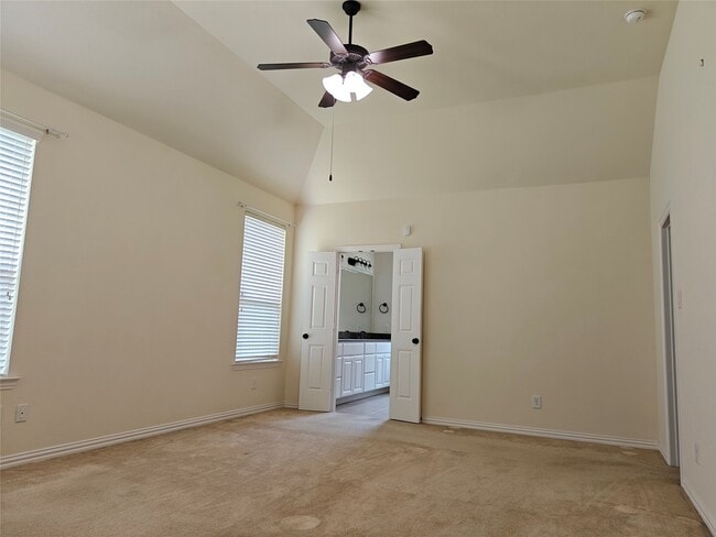 Building Photo - 5551 Twin Rivers Ln Rental