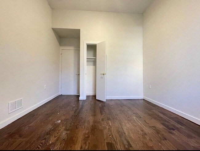 Photo - 141 Monticello Ave Unidad 1