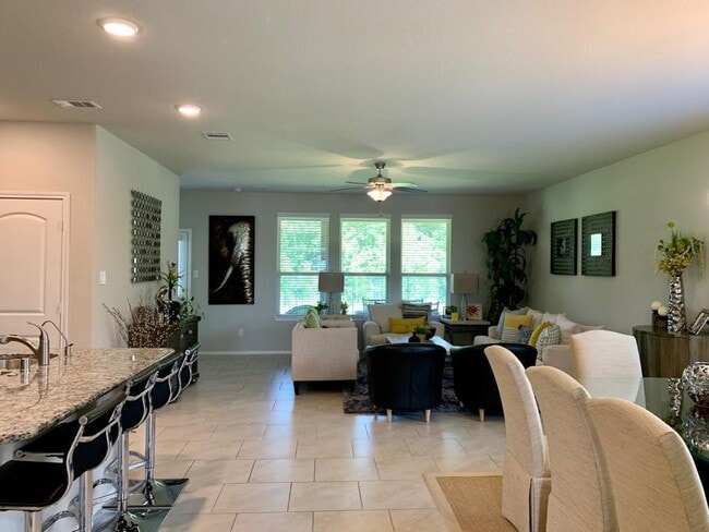 Photo - 24207 Oakdale Hls