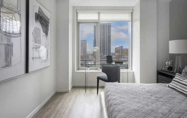 Photo - 55 Pier 4 Blvd