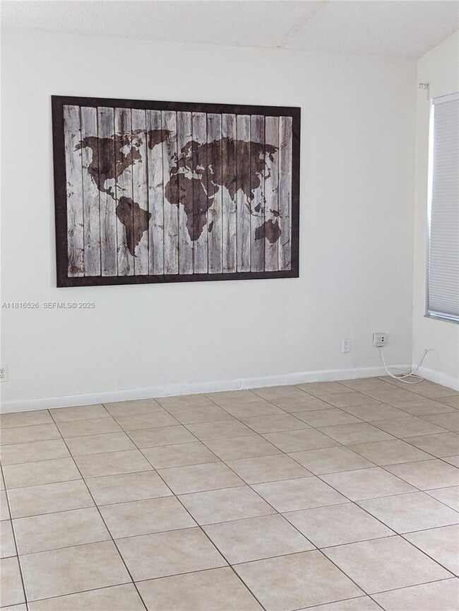 Photo - 876 Sand Creek Cir