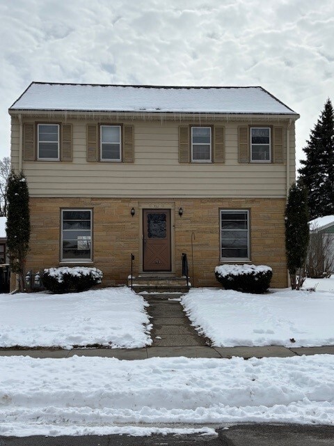 Photo - 711 Grant Ave