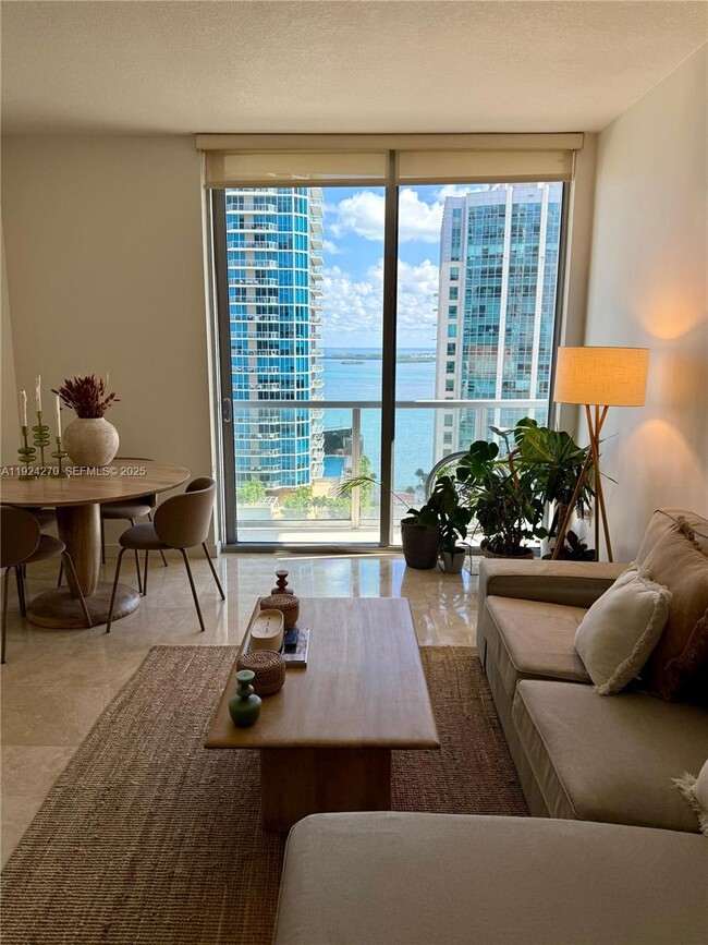 Photo - 1060 Brickell Ave Unit 2707