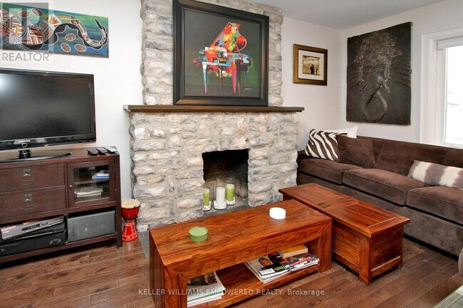 Photo - 51 Rawlinson Ave