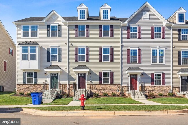 Photo - 331 Patterson Pk Rd Townhome