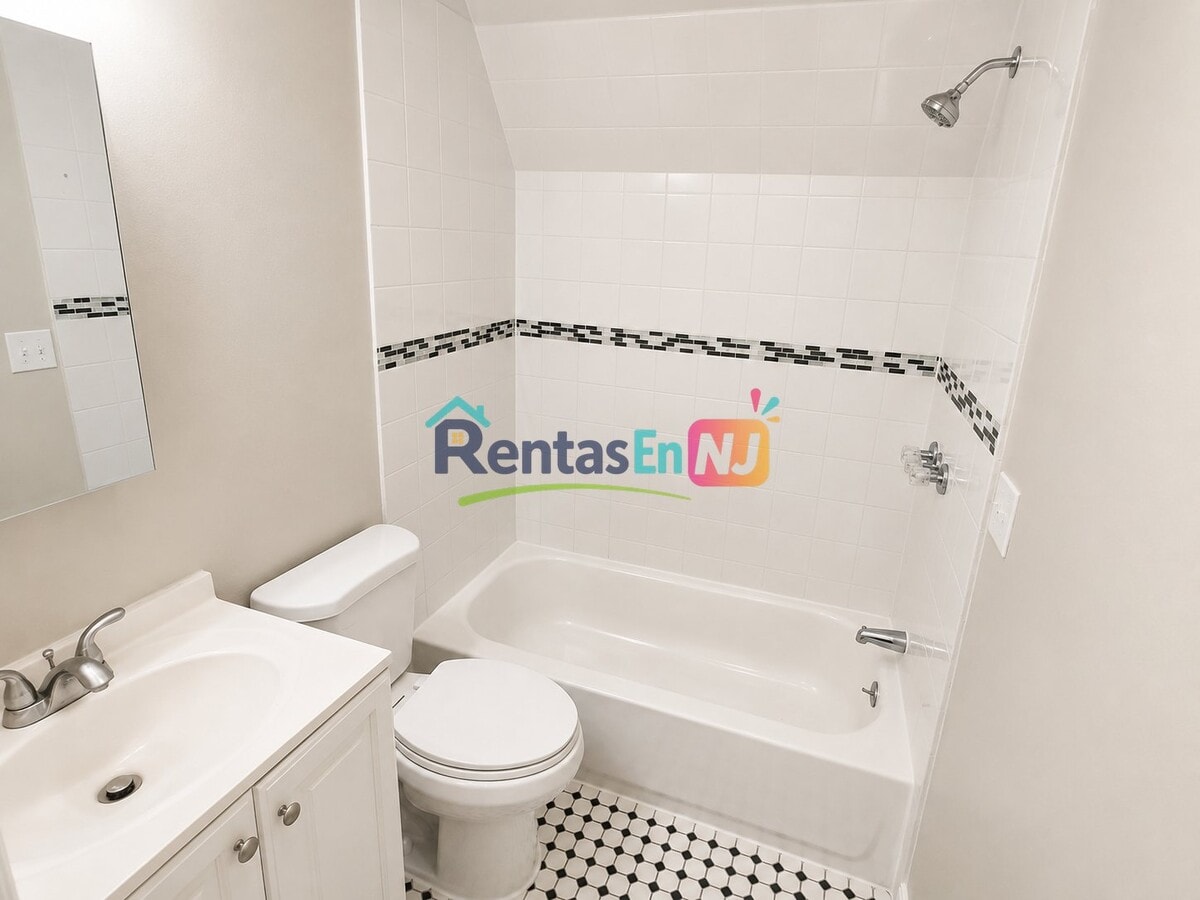 Photo - 86 Stuyvesant Ave. Unit 3B