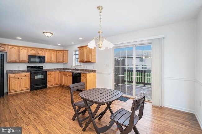 Photo - 6383 Creekbend Dr