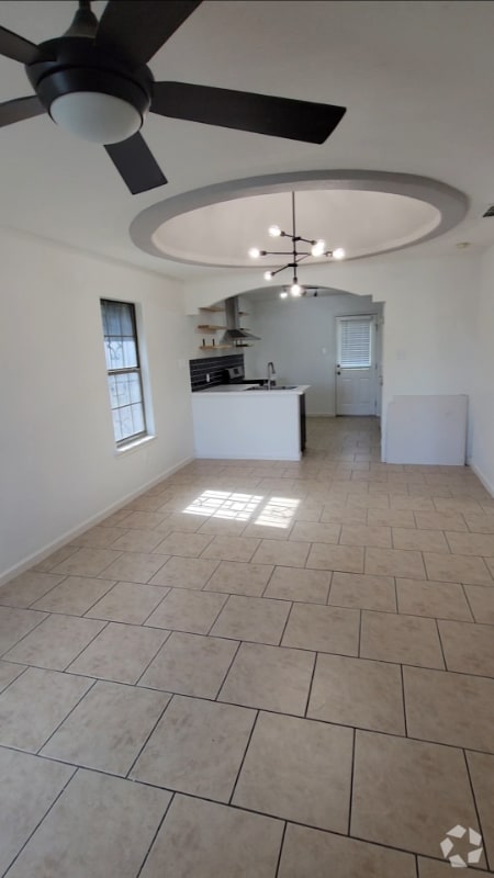 Building Photo - 3114 Cuernavaca Dr Rental