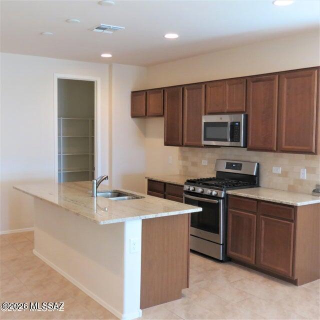 Photo - 12825 N Oakhurst Loop