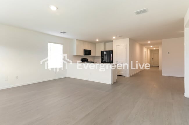 Photo - 2016 Welsh Ln