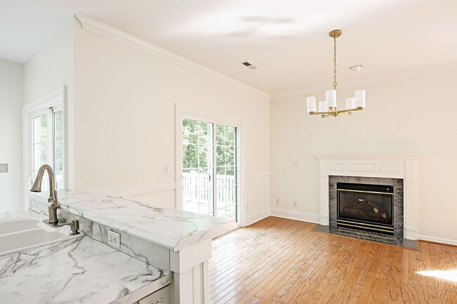 Photo - Pet-Friendly 4 Bedroom Home in Forest Lakes South