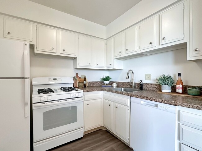Photo - Coppertree Apartments